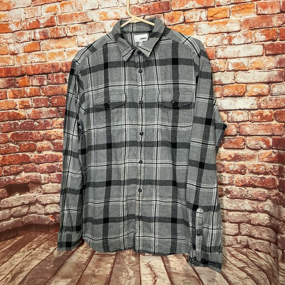 Sonoma Flannel Shirt Mens Large Gray Black Plaid Button Up Dual Pocket Casual